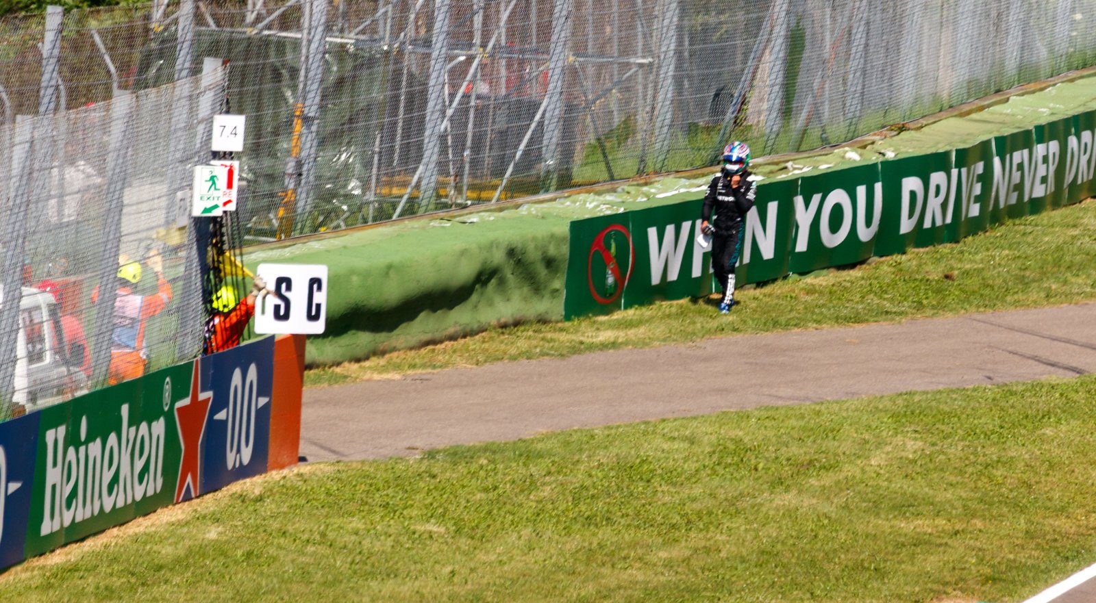 Antonelli Passes Hamilton at the Midpoint to Win the British GP Sprint