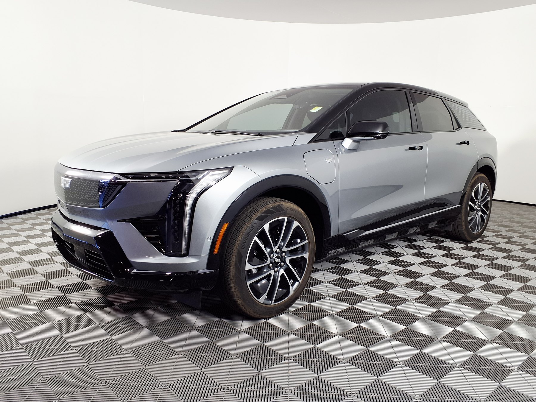 Cadillac Recalls 29,347 Optiqs Over the Last Half-Inch of Glass