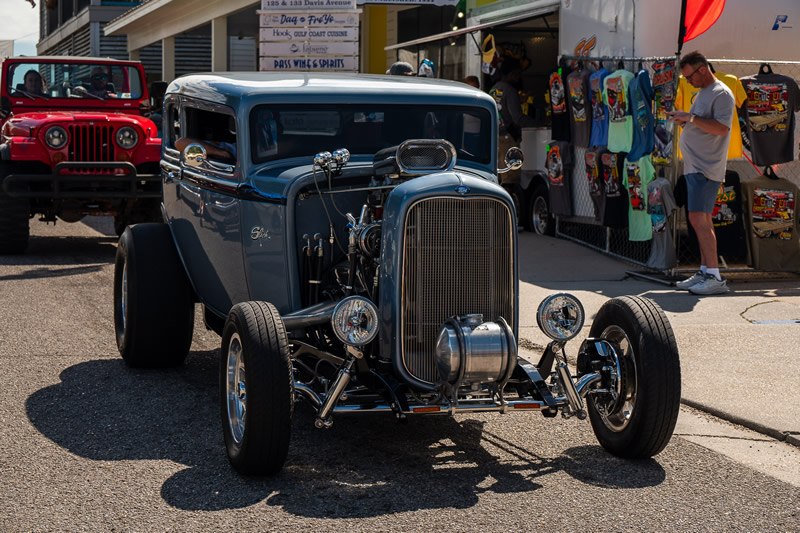 Cruisin' the Coast
