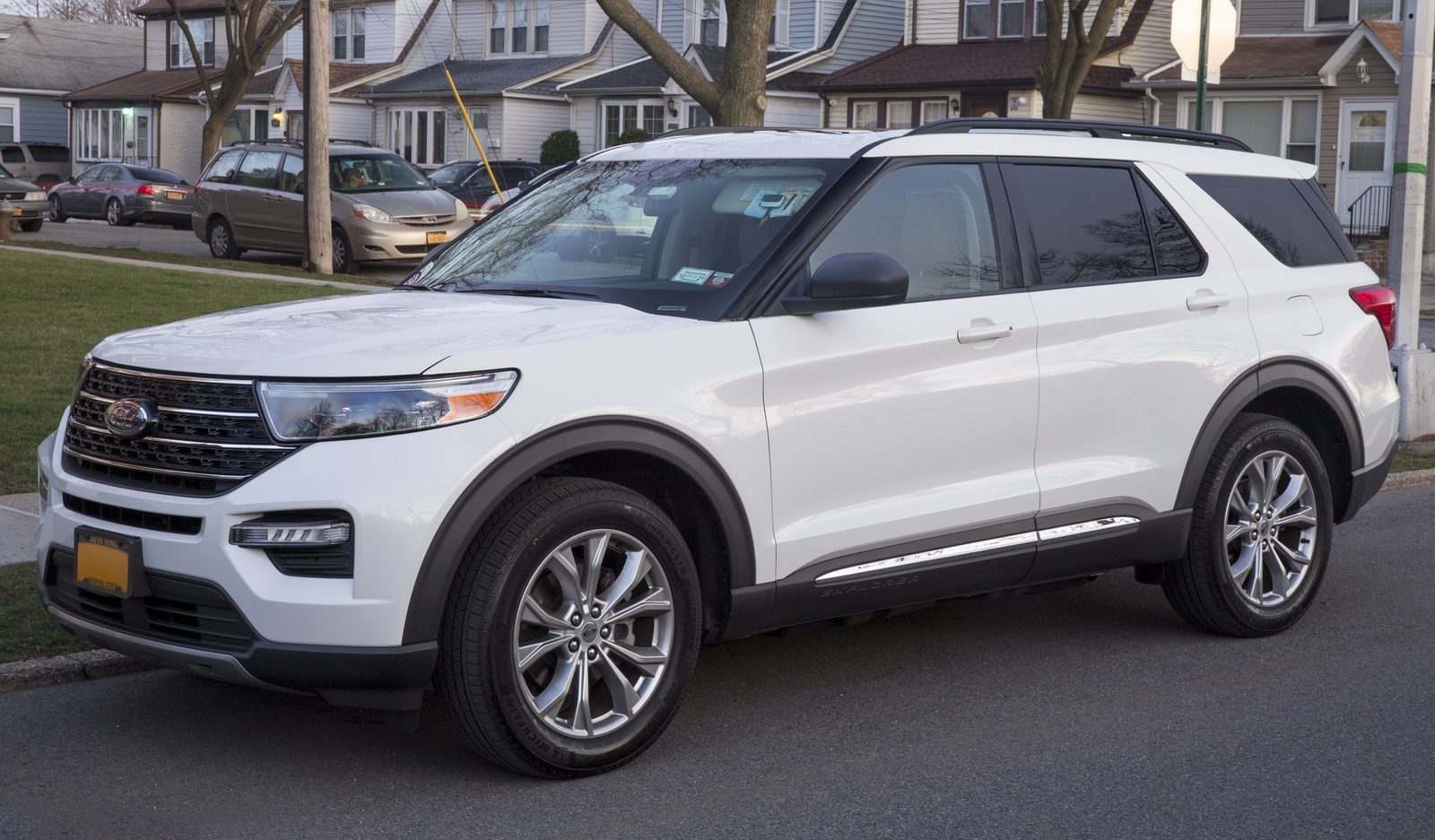 Ford Recalls 741,195 SUVs and Trucks Because Park Doesn't Always Mean Park
