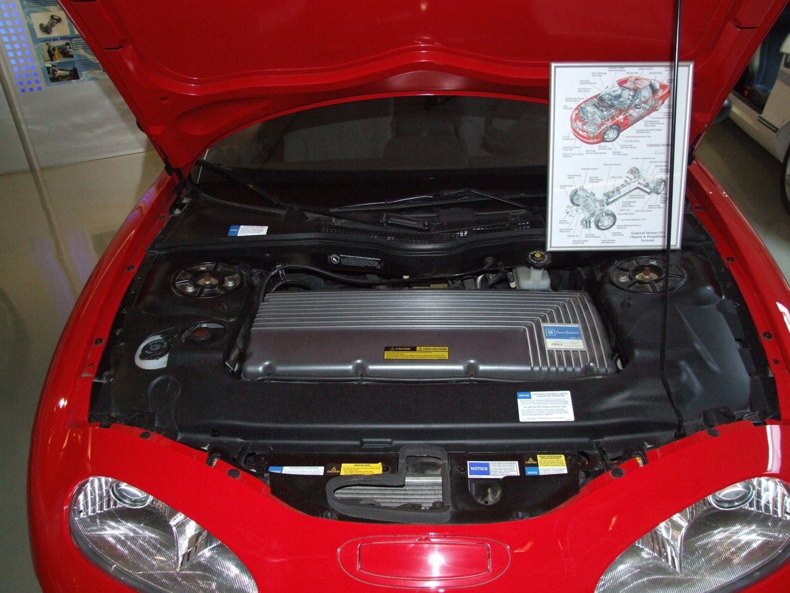 The EV1's electric drivetrain and power electronics module, on another surviving car at Museum Autovision in Germany.