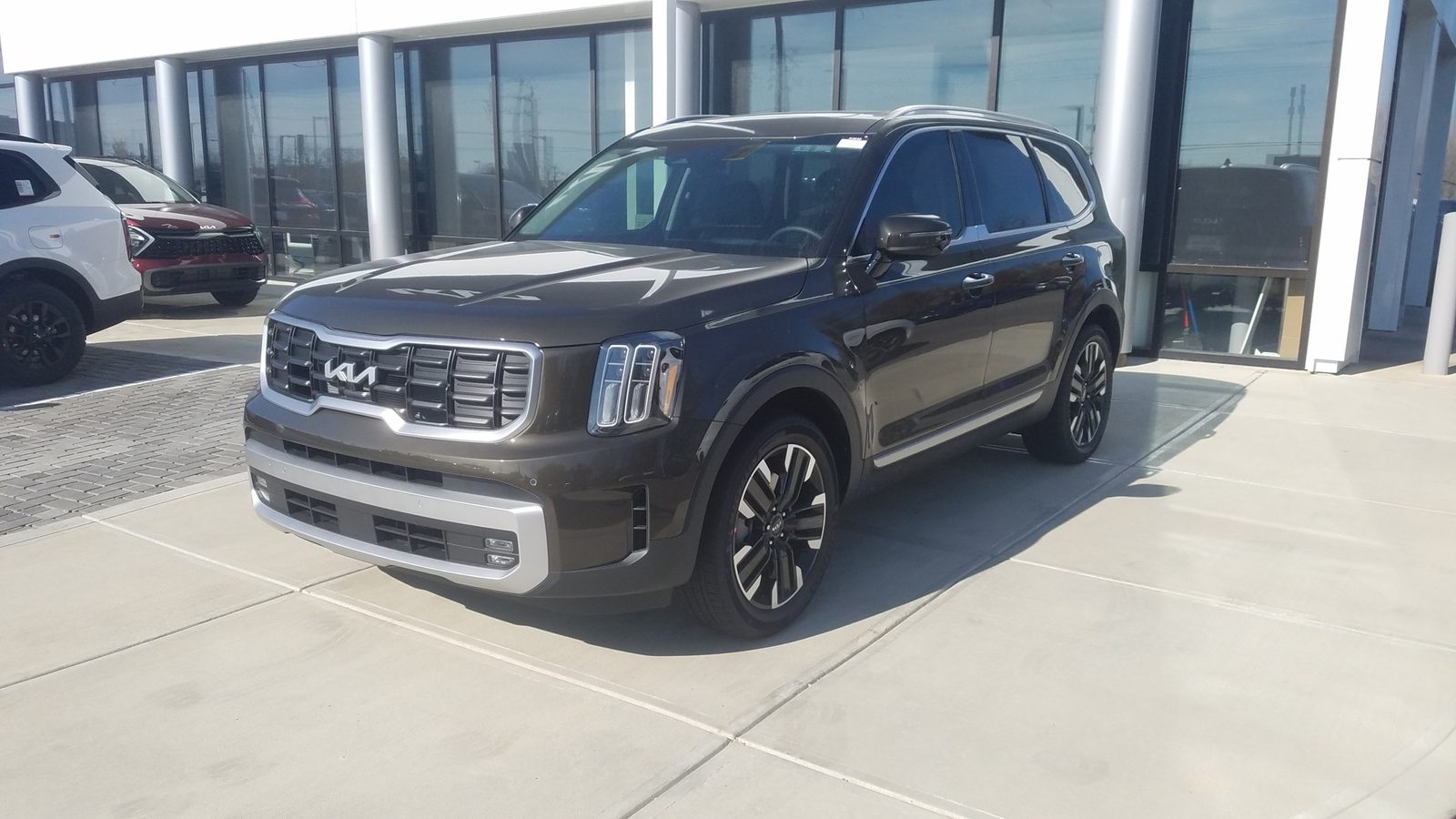 Kia Tells Nearly 463,000 Telluride Owners to Park Outside Over Seat Fire Risk