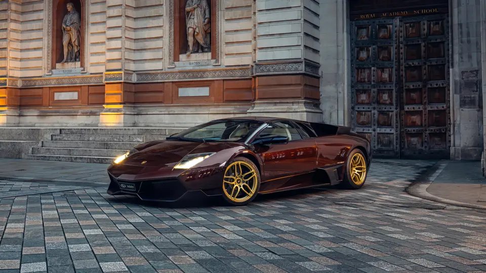 Market Find: The Last Manual V12 Lamborghini Heads to Sealed Bidding