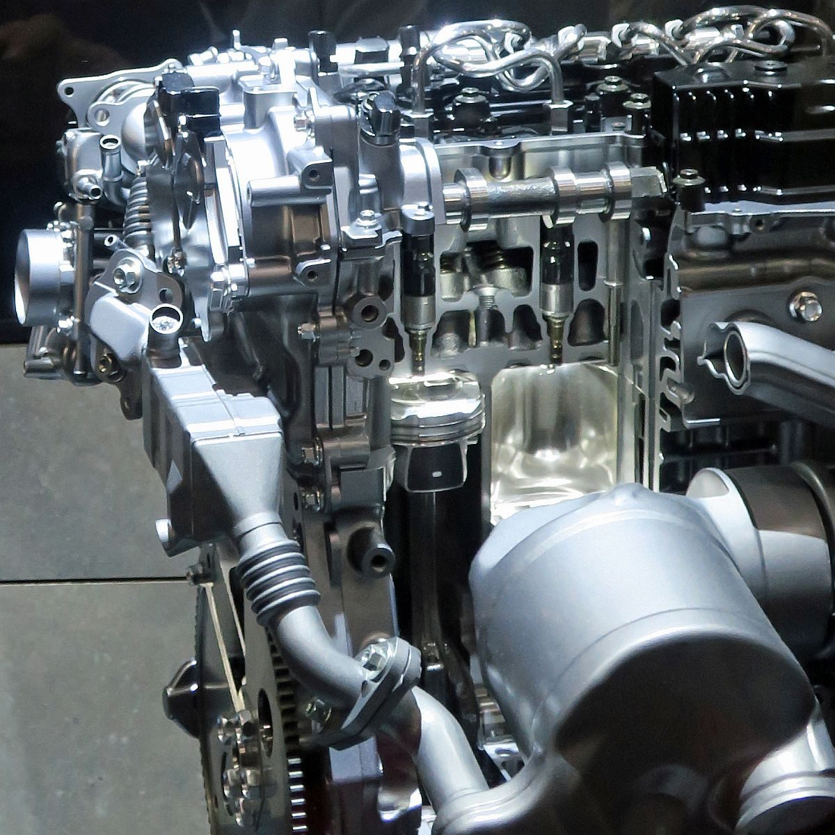 Mazda Keeps Solving Problems the Rest of the Industry Already Gave Up On