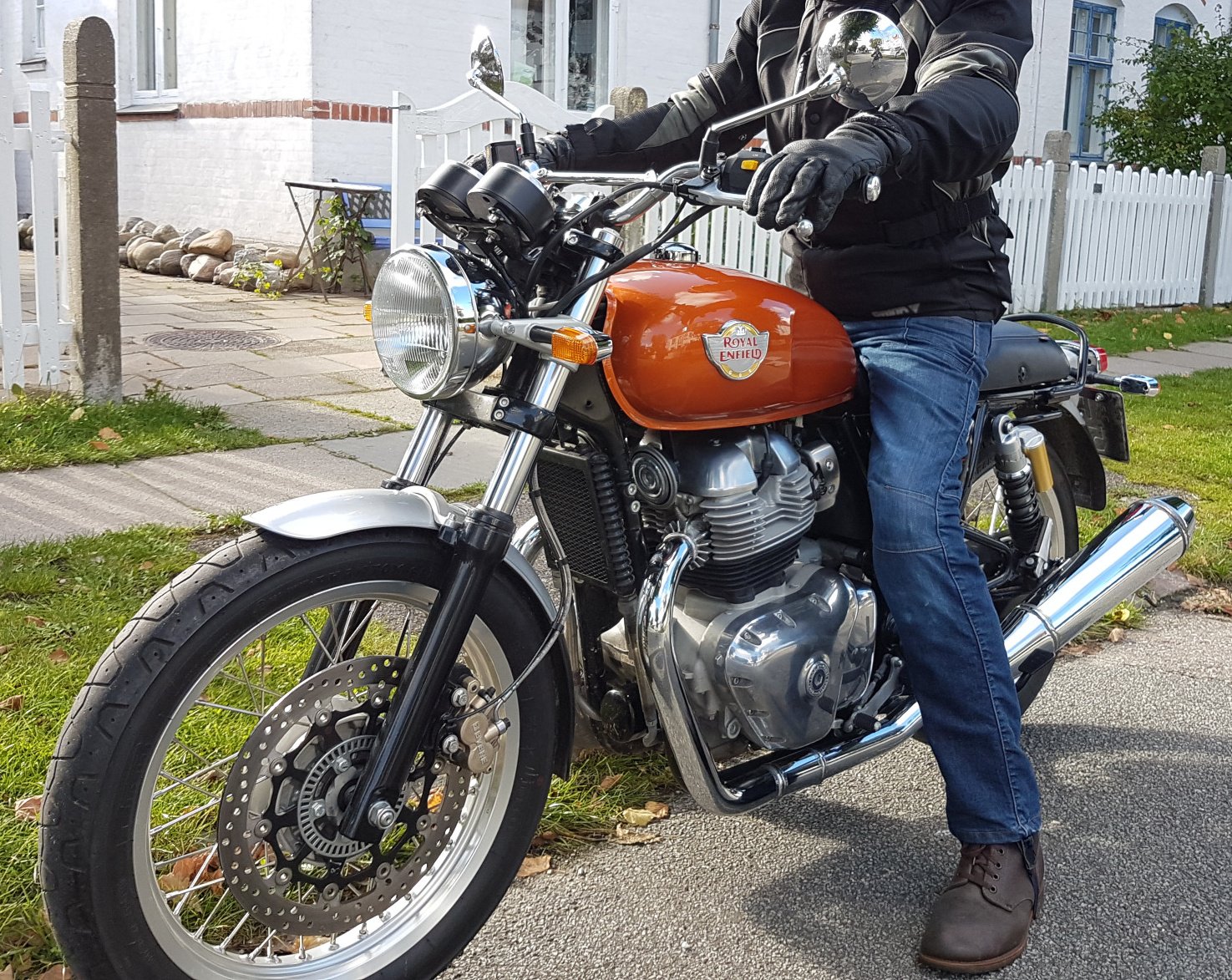 The 648cc parallel twin in an Interceptor 650 — the engine the Himalayan 750's motor is widely reported to be grown from. This is an Interceptor, not the 750.
