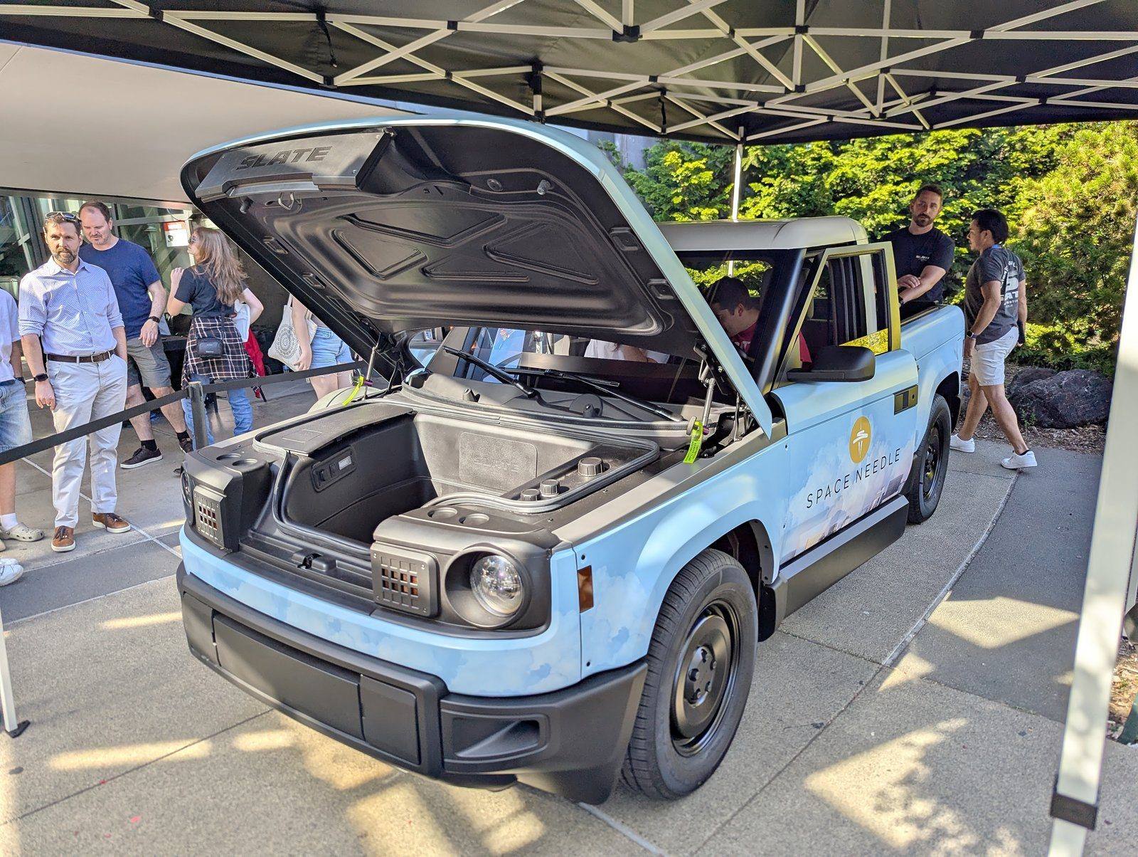 This $24,950 Electric Pickup Is Betting That Simple Sells